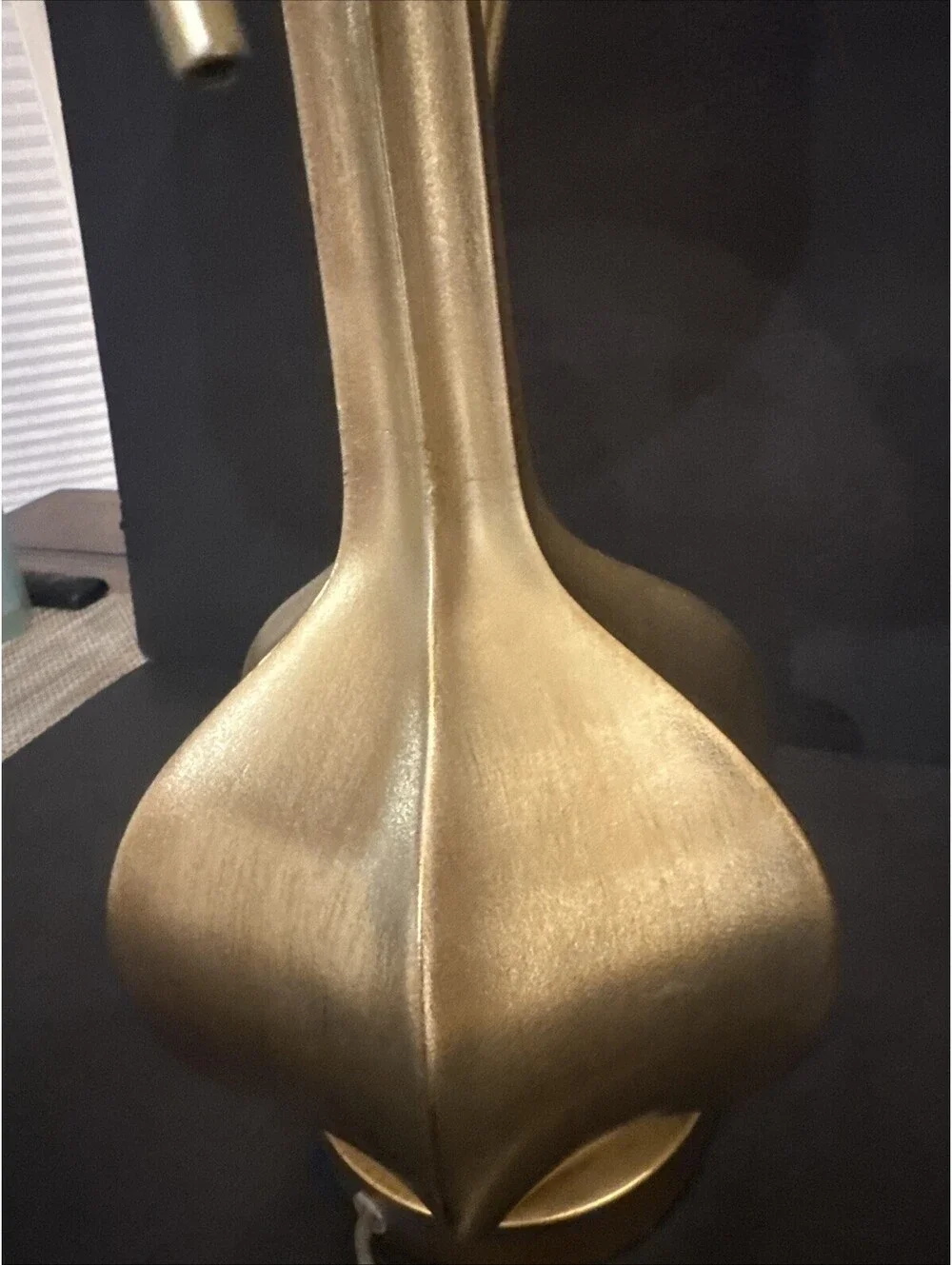 Modern Gold Table Lamp Living Room / Bedroom 26” Tall Read